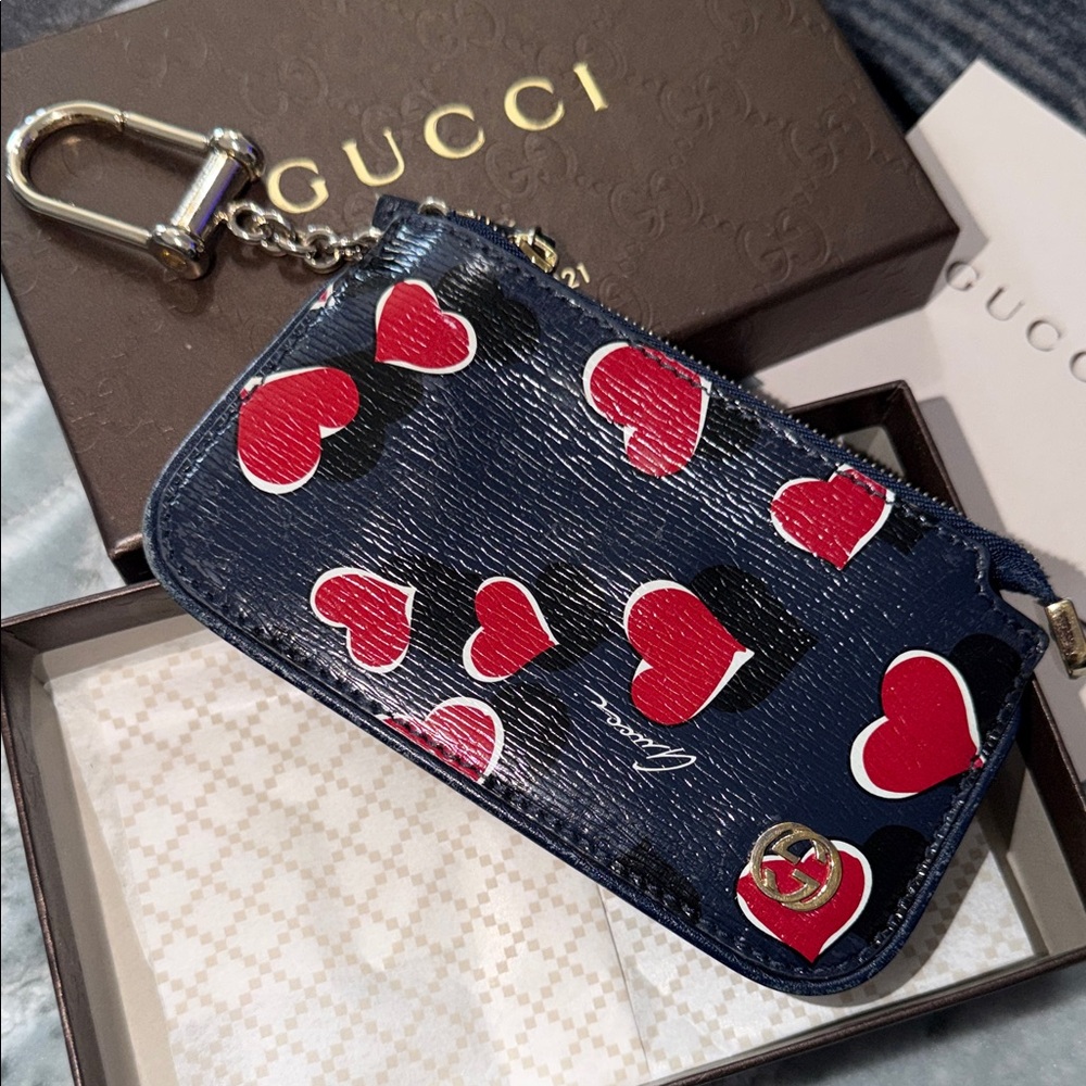 Gucci Heartbeat Collection Zip Key-pouch Limited Edition -Prestine Condition